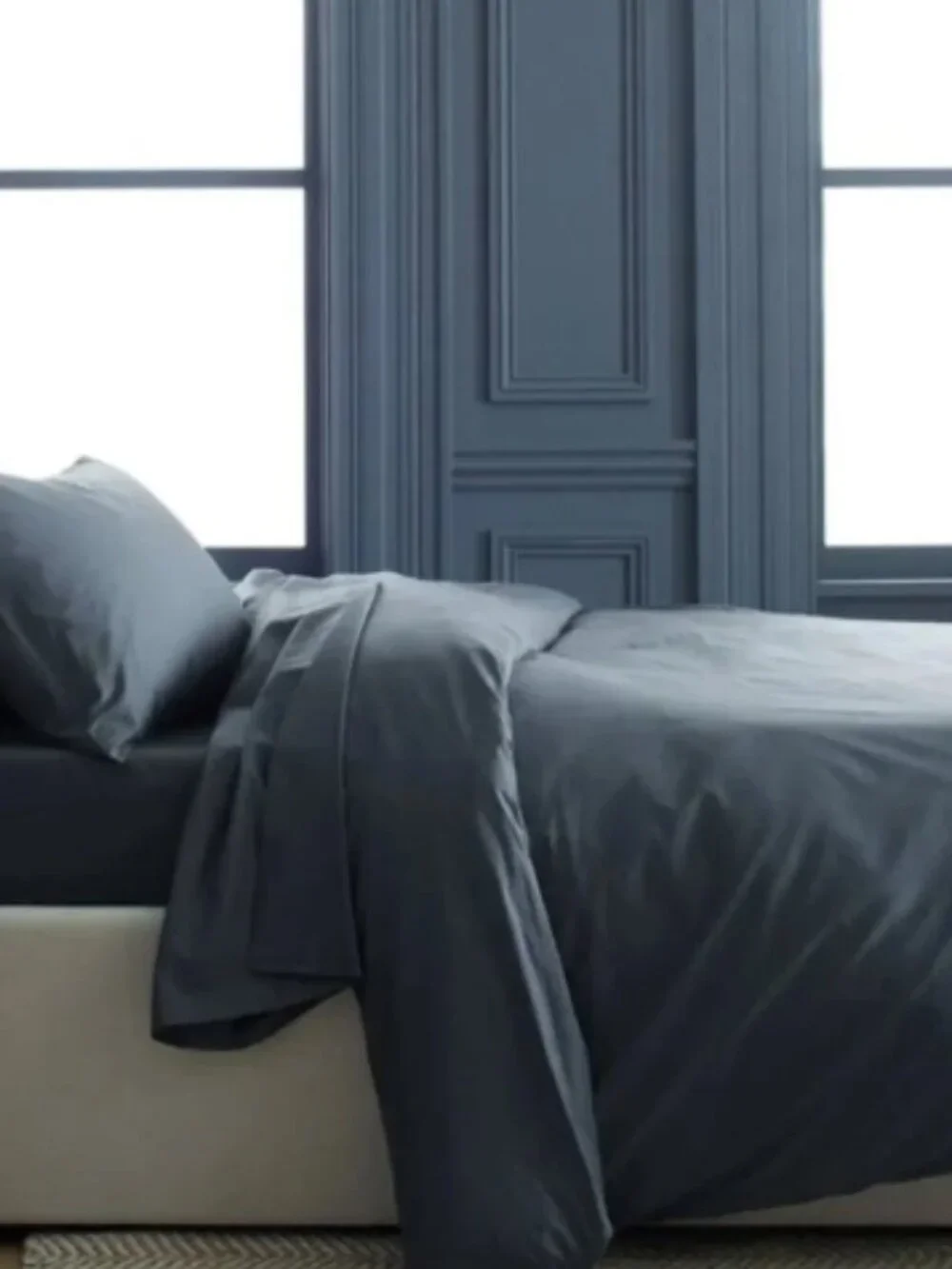 Quince Classic Organic Cotton Percale Queen Duvet Cover in Nightfall